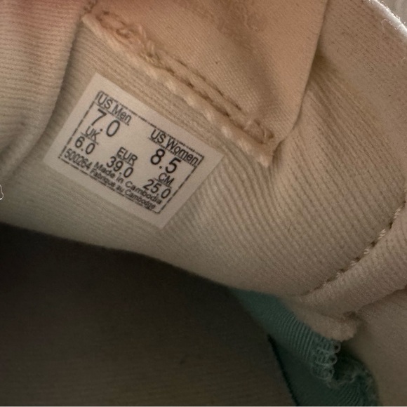 Vans Cream and White Sneakers - Picture 6 of 6